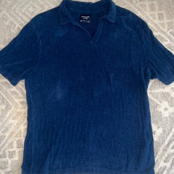 A&F Blue Fuzzy Sweater Polo in Large - Picture 2 of 3